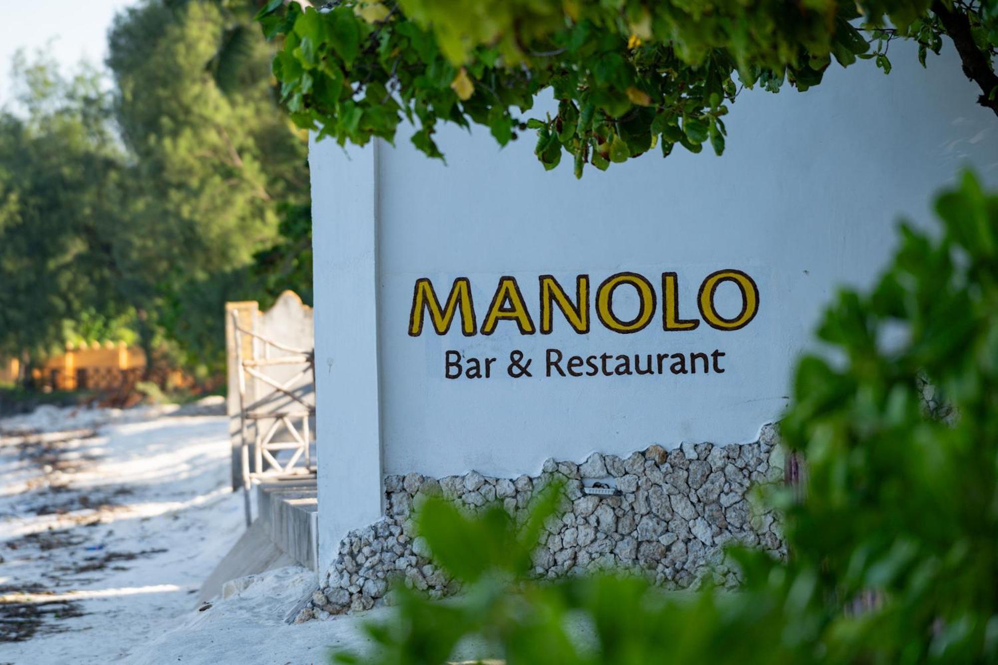 Manolo Beach Resort Уроа Екстериор снимка