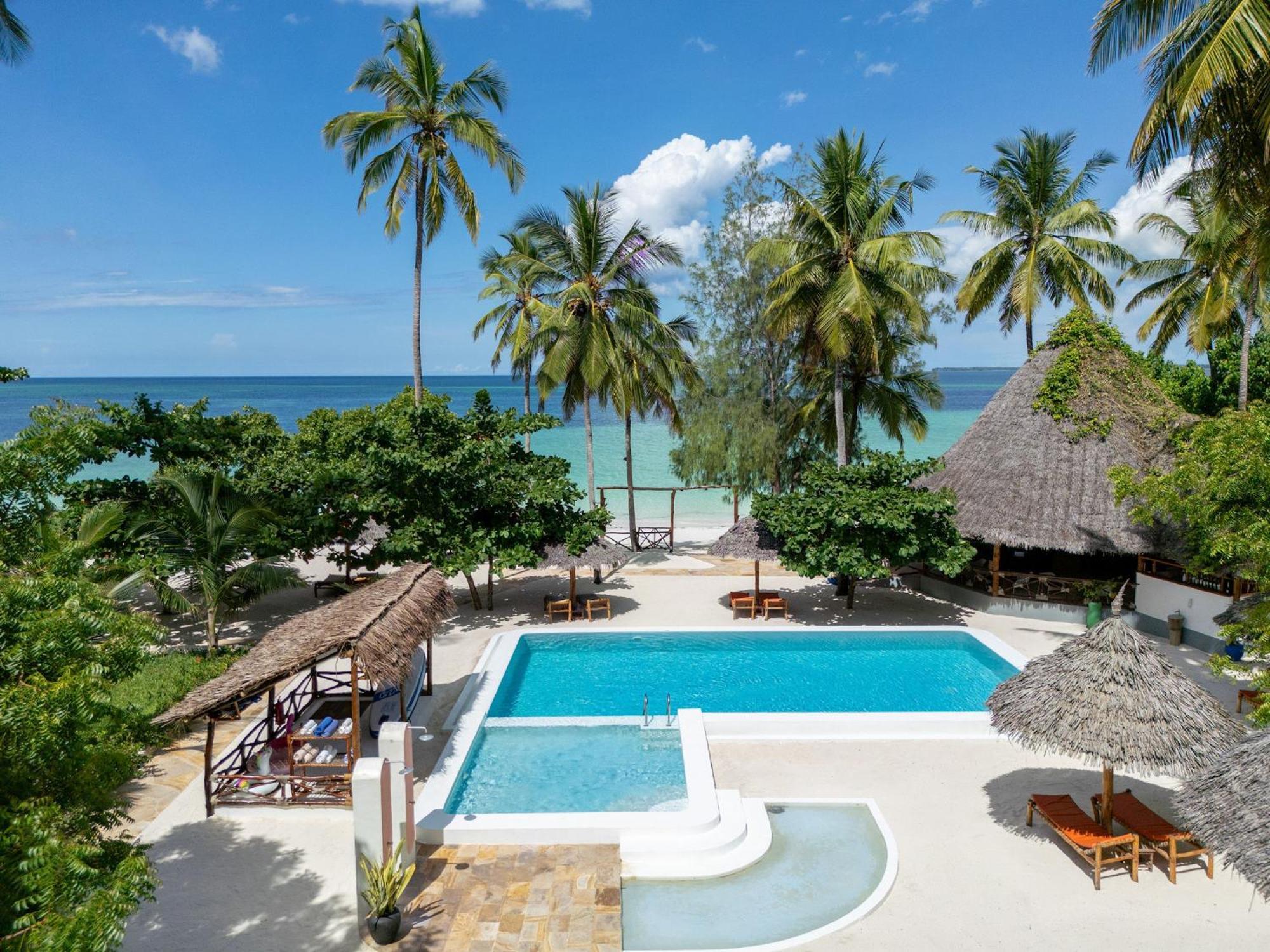 Manolo Beach Resort Уроа Стая снимка
