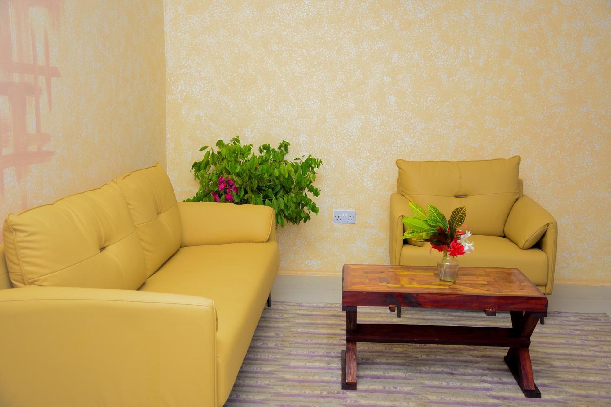 Manolo Beach Resort Уроа Екстериор снимка