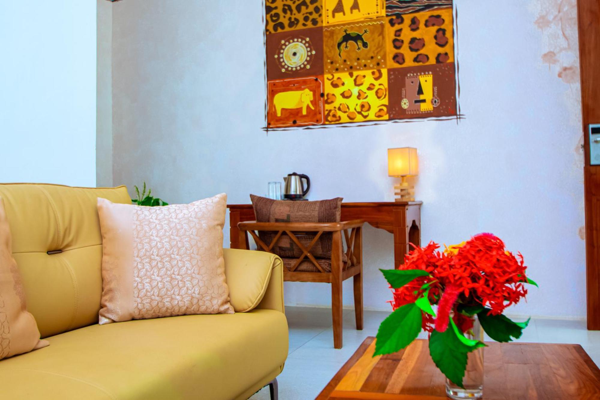 Manolo Beach Resort Уроа Екстериор снимка